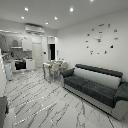 Mavy House Napoli Appartement Buitenkant foto