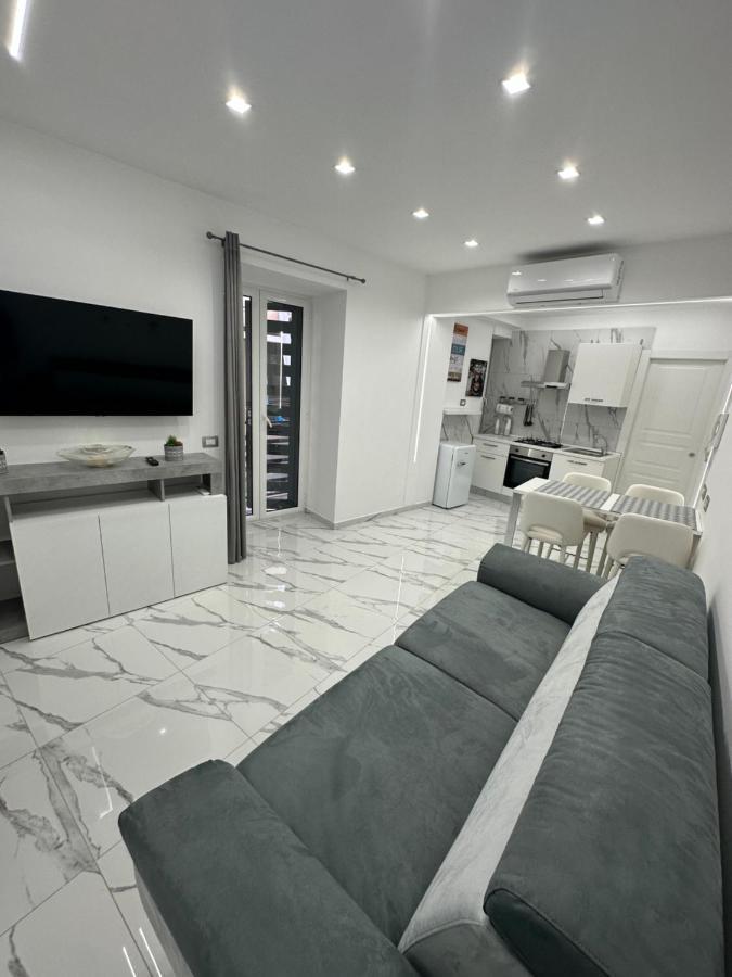 Mavy House Napoli Appartement Buitenkant foto